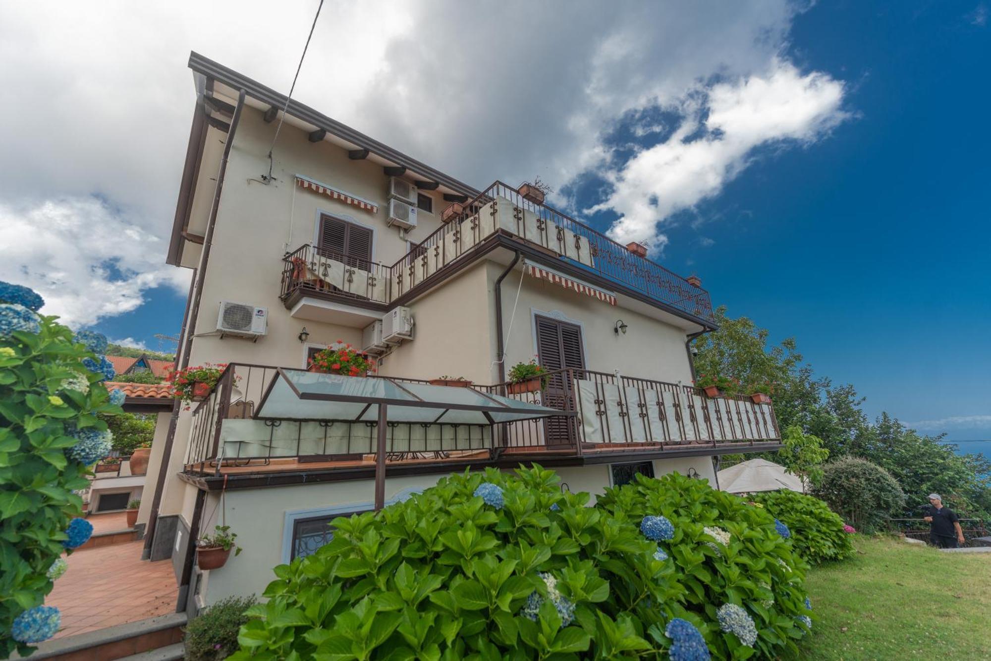 Nido Degli Dei Villa Аджерола Екстериор снимка